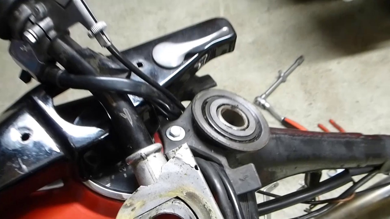 MZ es250/2 Lenkkopflager wechseln