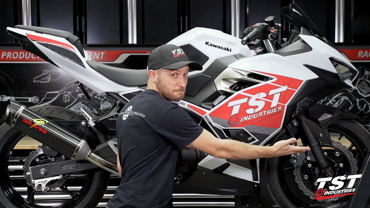 От мрачного к элегантному: модификации и улучшения Kawasaki Ninja 400 Street 2018+