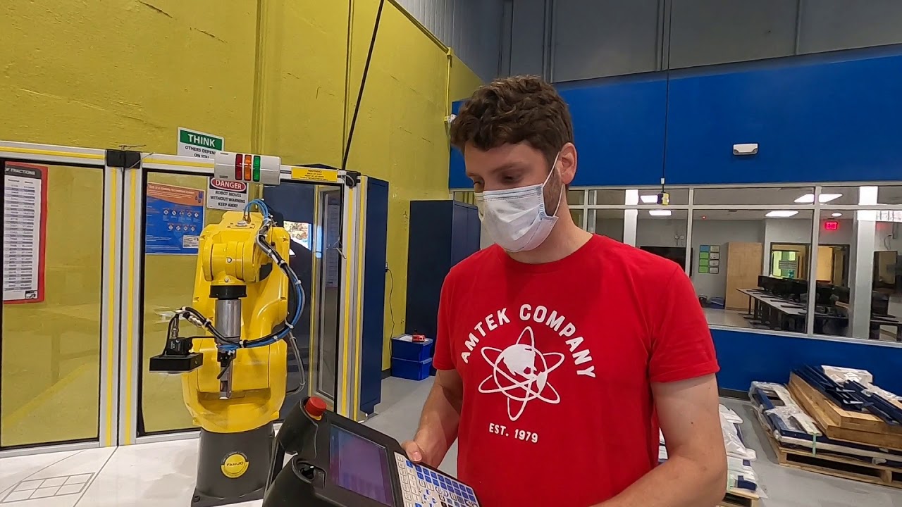 Робот FANUC LR-Mate — замена батарей и ремастеринг