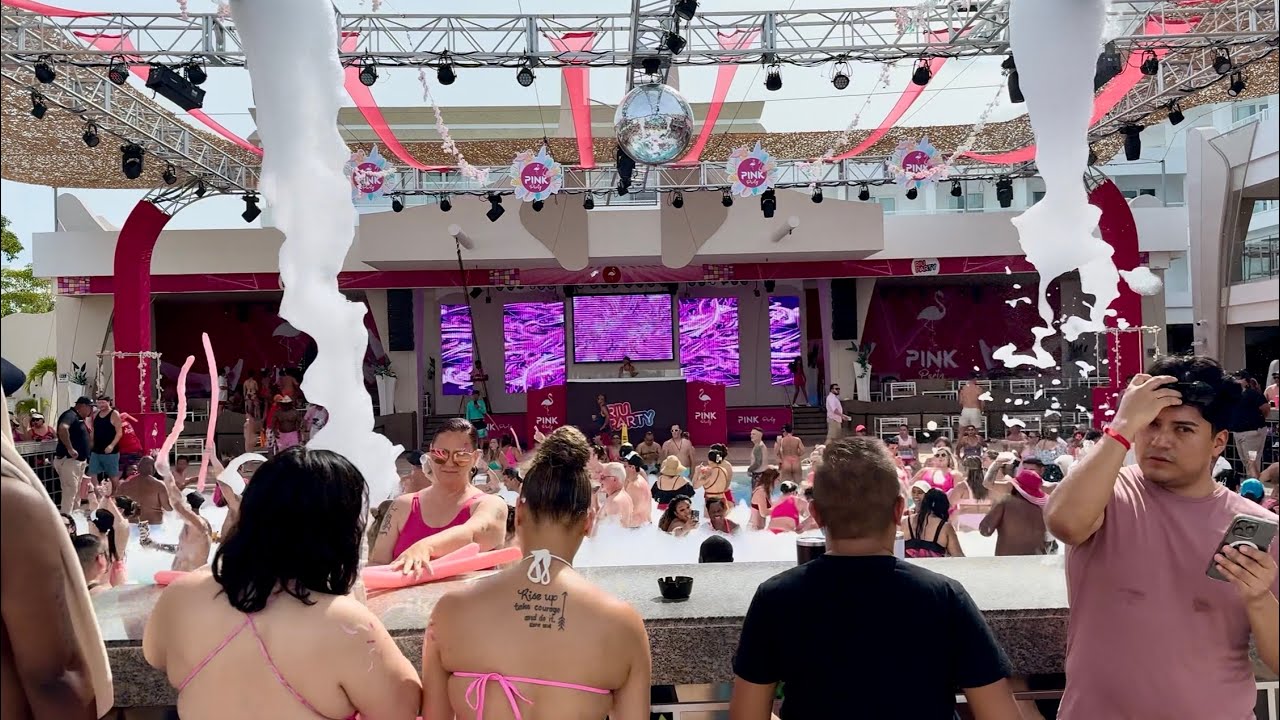 Riu Caribe Cancun Pool Party - Part 1