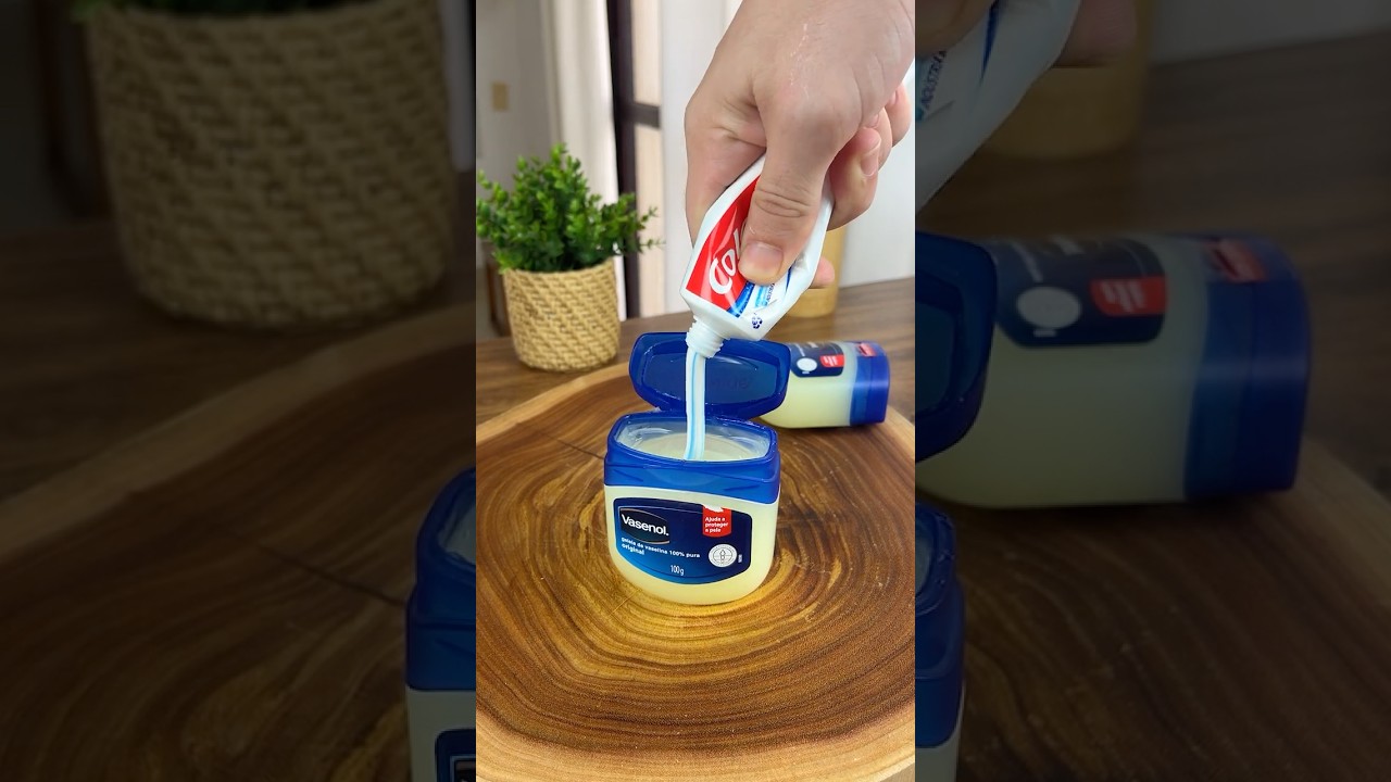 Mix toothpaste with Vaseline and you will be amazed! #tips