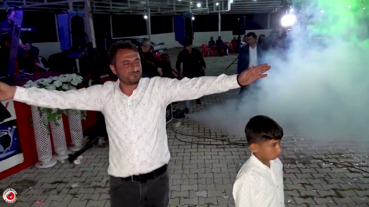 Foto Ferdi Kamera orkestra grup şen camızkışlası köyü düğün salonu tütün ailesi nişan merasiminden