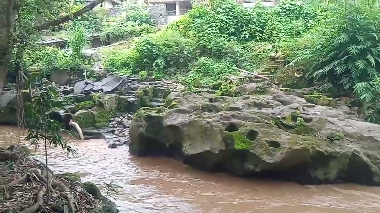 Nostalgia Tahun 80an,  Jembatan (Jempiyit) yang Pernah Dilewati Jam 12 Malam yang Sepiiiii....090226
