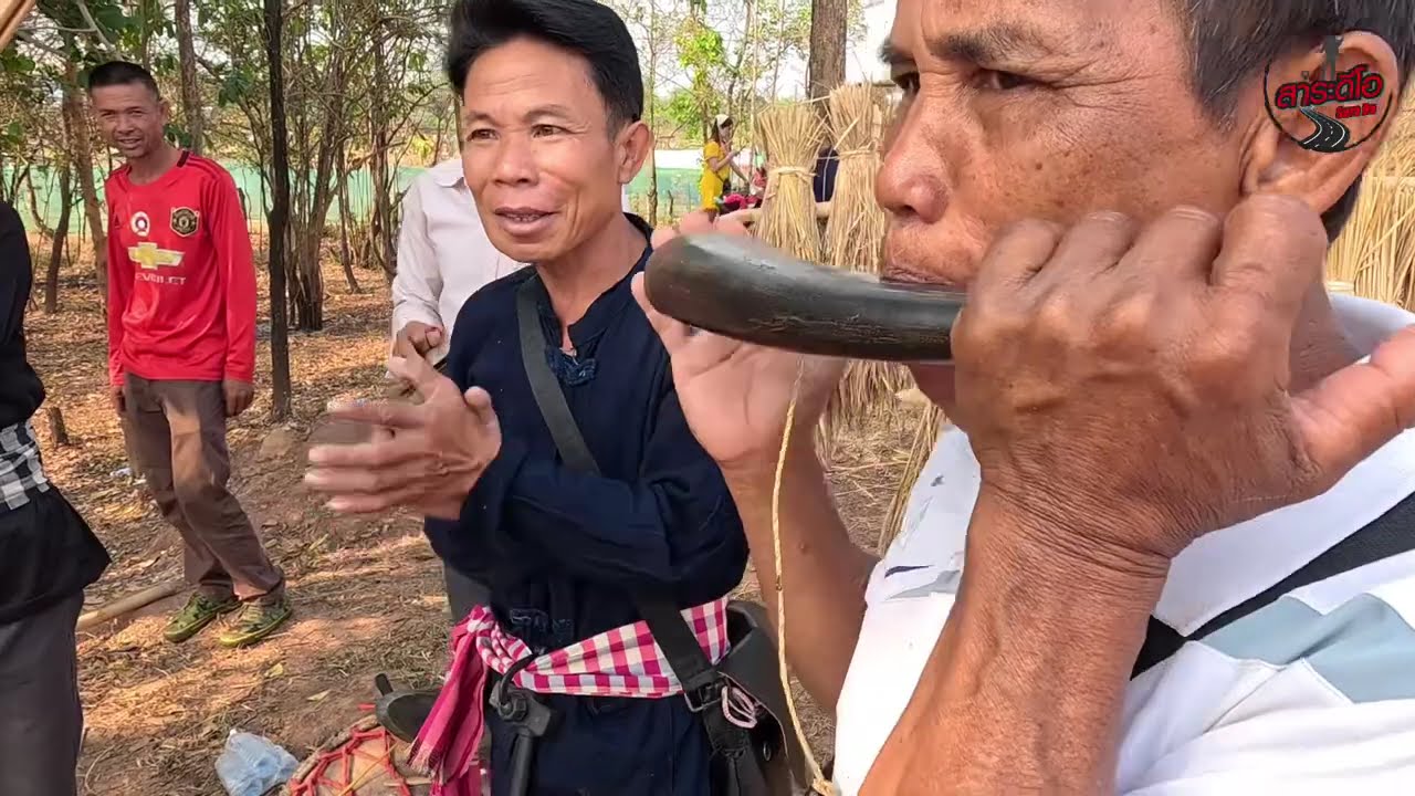 เที่ยวลาว ส่องสาวลาว ชมวีถีลาว ประเพณีลาวของคนในชนบทลาว งานเปิดการท่องเที่ยว อาจสะพังทอง สะหวันนะเขต