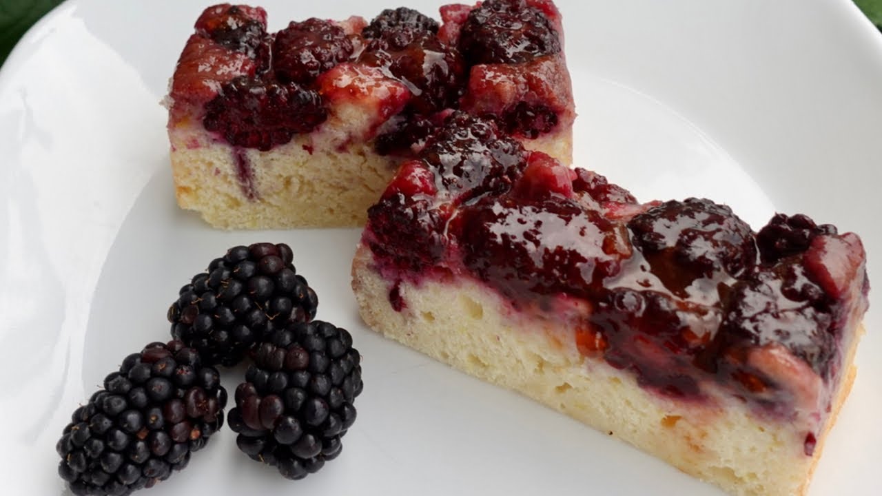 SUPER BRZI PREVRNUTI KOLAČ S KUPINAMA (BLACKBERRY CAKE)