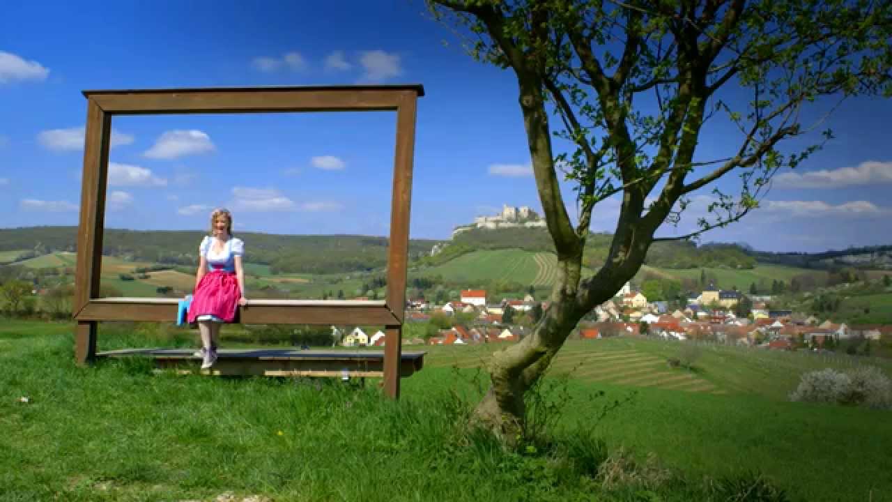 Die Spritbuam - Rosarot (Offizielles Musikvideo)