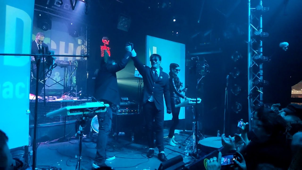 Welle: Erdball ►Feuerwerk + Welle:Erdball & Alienare ►Goldener Reiter @ Club From Hell / Erfurt