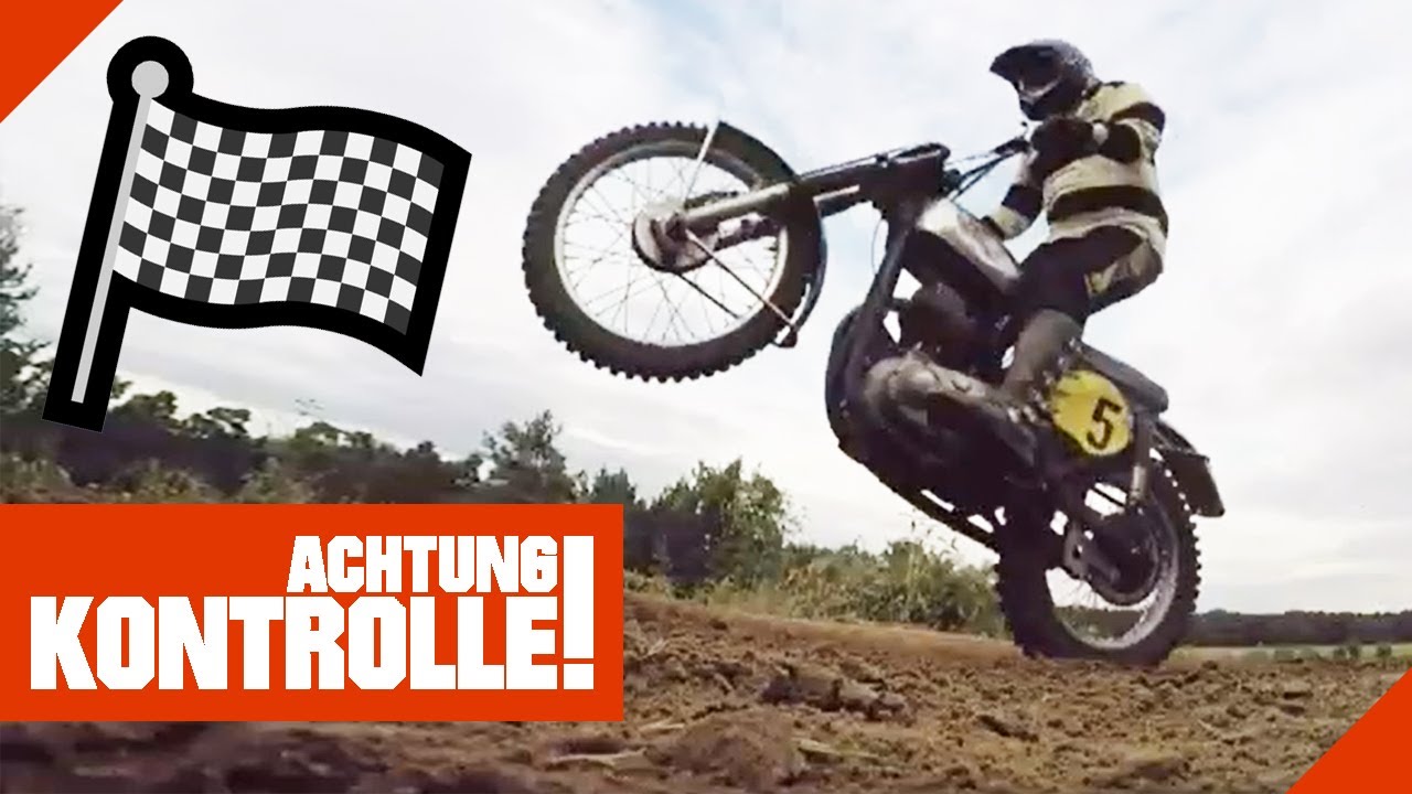 Auf 2 Rädern über die Sandpiste heizen! 