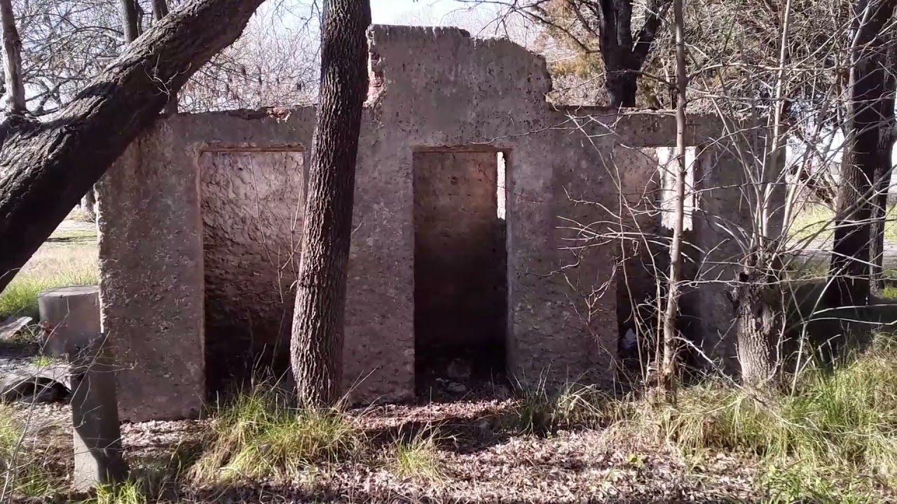 Balneario abandonado La Ernestina.