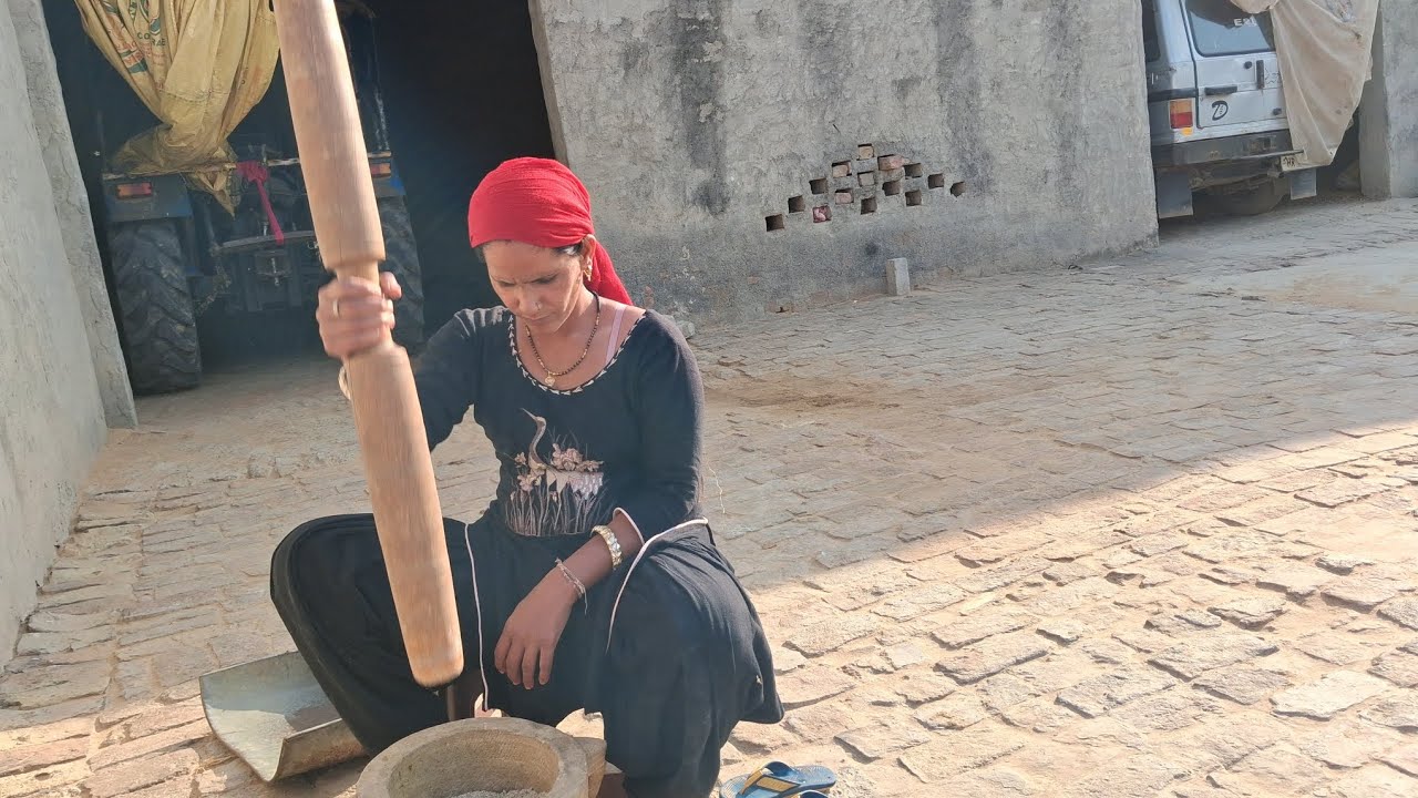 आज बनाई हमने देशी तरिके से खिचडी