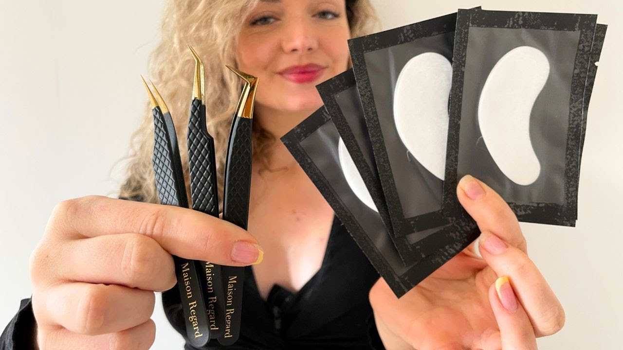 EXTENSIONS DE CILS : LE MAT&Eacute;RIEL &Agrave; UTILISER LORSQU'ON D&Eacute;BUTE