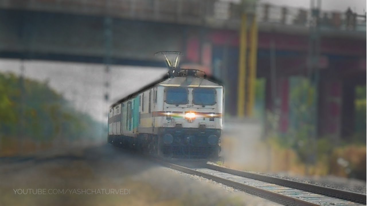 First Electric Train of Jaipur: Prayagraj - Jaipur Express