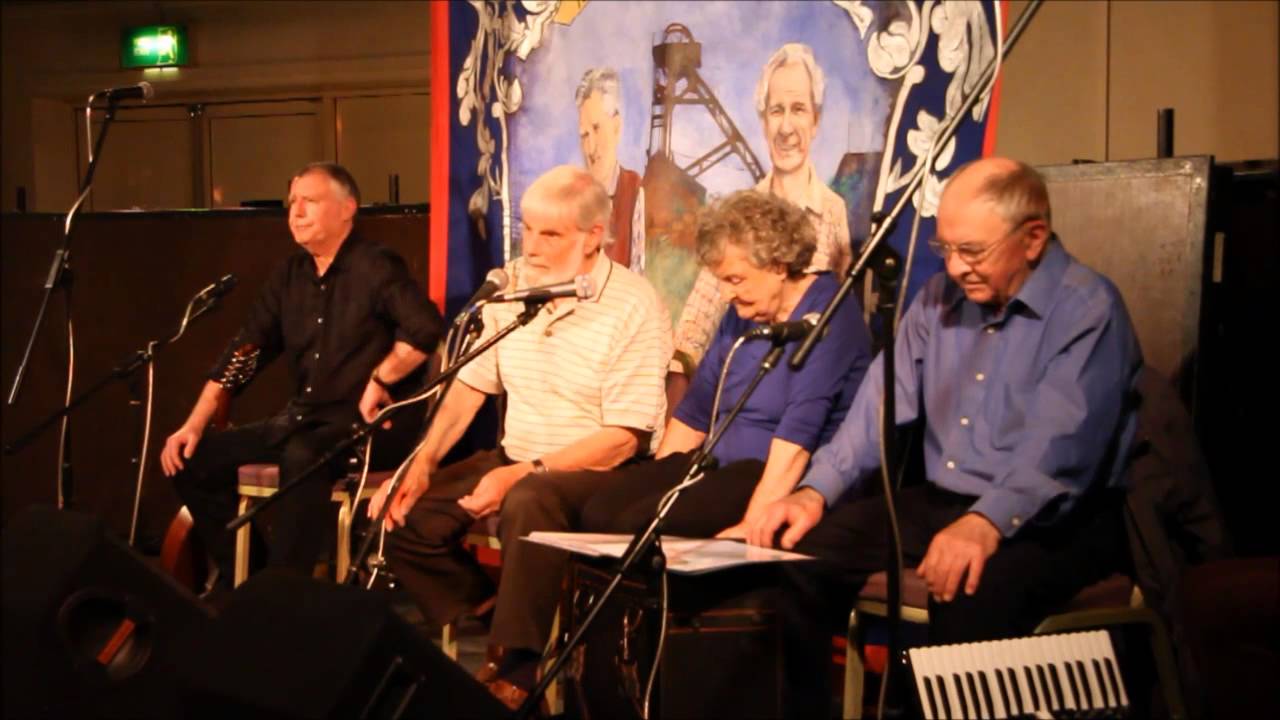 Cotia Banner Concert - 30 May 2015 - Brian Henderson - Owa The Wall's Oot