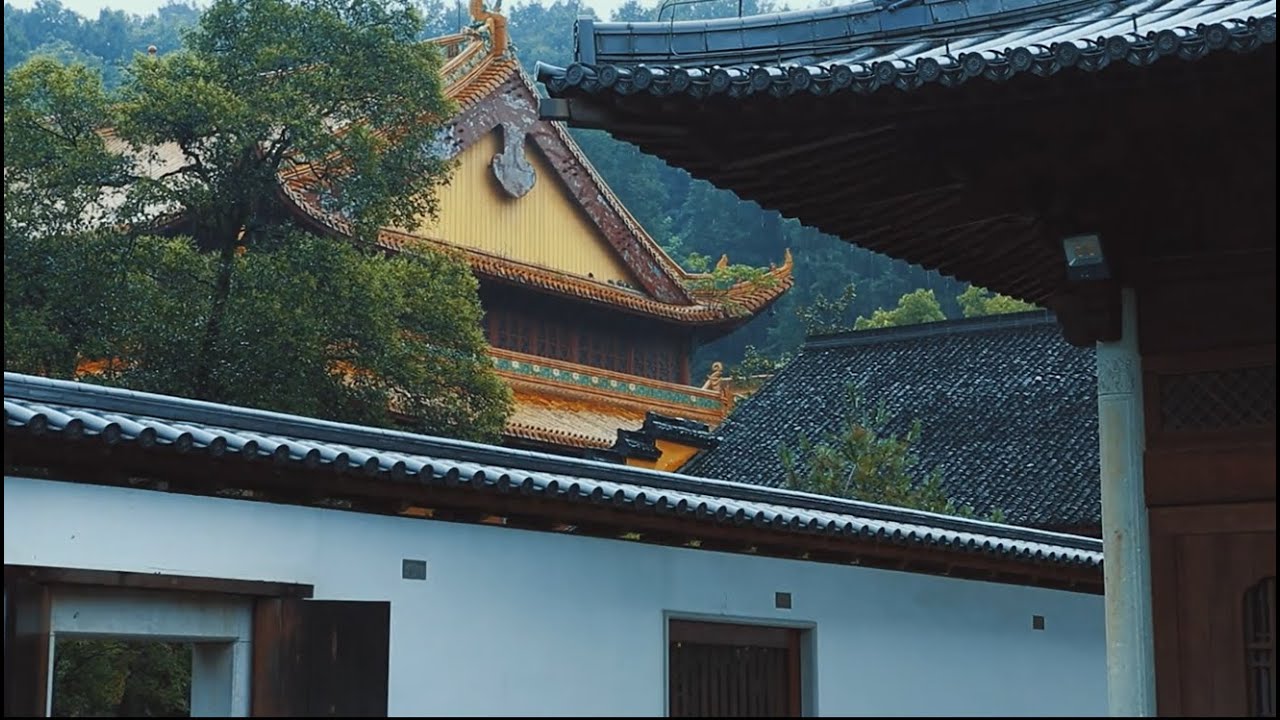 🌧️ Rain on Royal Tiles 🌙 Ancient Palace Ambience for Sleep & Meditation