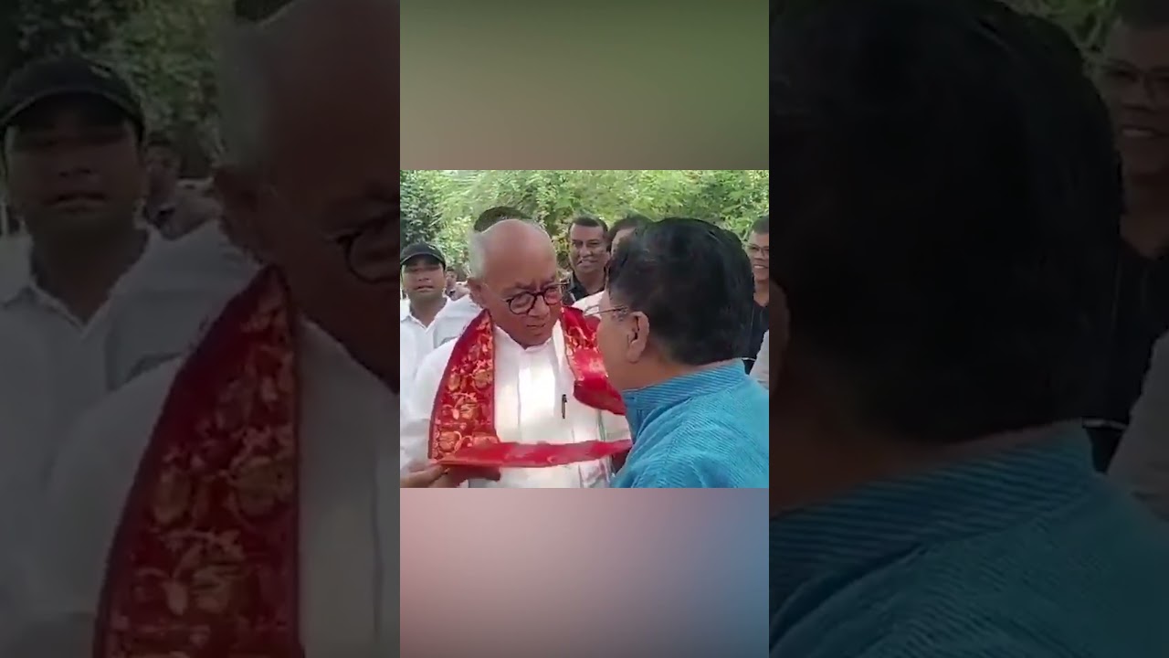 Digvijaya Singh Removes Jai Shree Ram Gamcha | #bjp