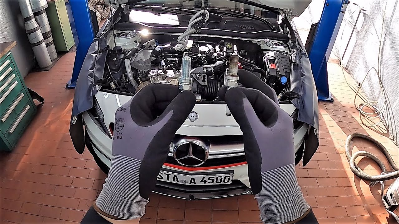 A 45 AMG - Changing the Spark Plugs