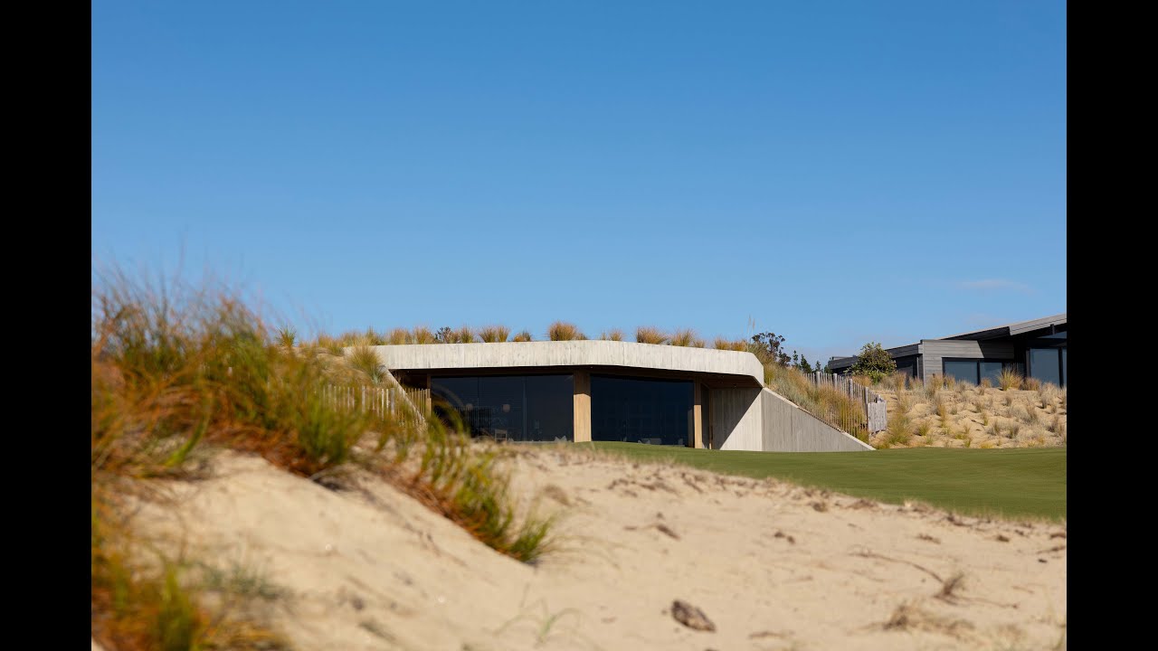 Bunker Bar at Te Arai Links, New Zealand