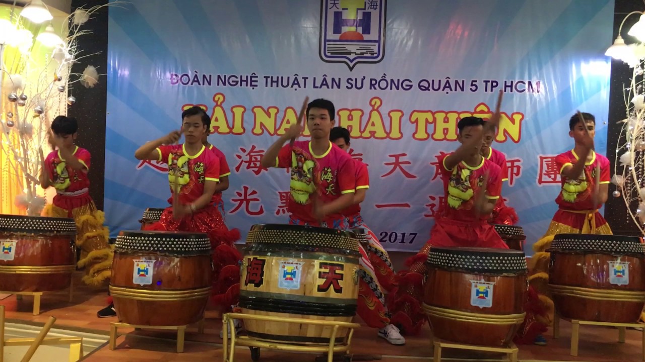 TRỐNG TRẬN- KỶ NIỆM 1 NĂM THÀNH LẬP ĐOÀN LÂN SƯ RỒNG HẢI NAM HẢI THIÊN 2016-2017