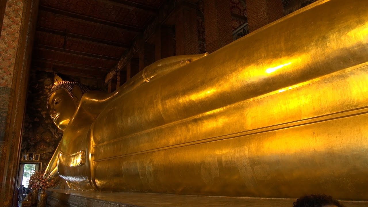 Wat Pho, Reclining Buddha Bangkok Thailand - Vlog #17