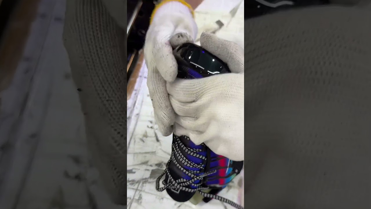 Shoes&nbsp;Nike#nike&nbsp;#factory&nbsp;#equipment&nbsp;#fashionyoutube&nbsp;#sneakerhead&nbsp;#fouryoupage&nbsp;#manufacture