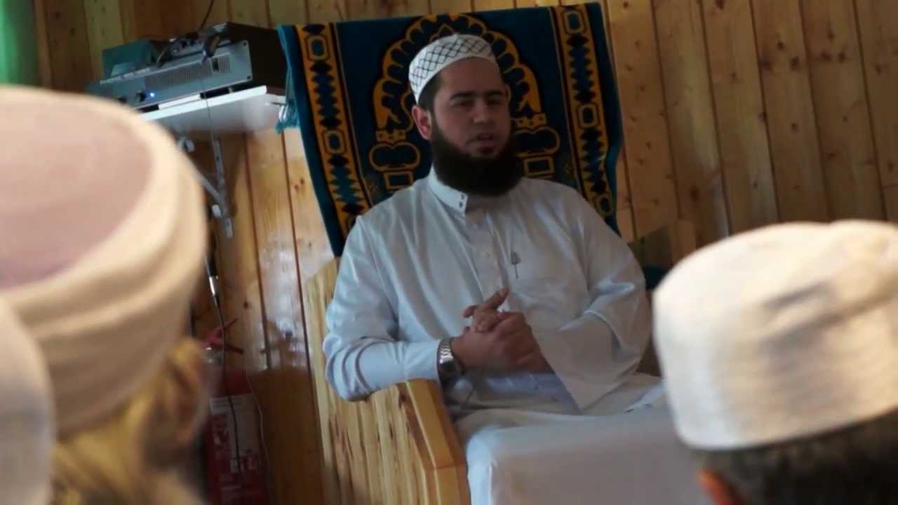 Shaykh Mohamed Moussaoi - Kort tale om renteforbudet og islamsk bank - Holmlia Moskè