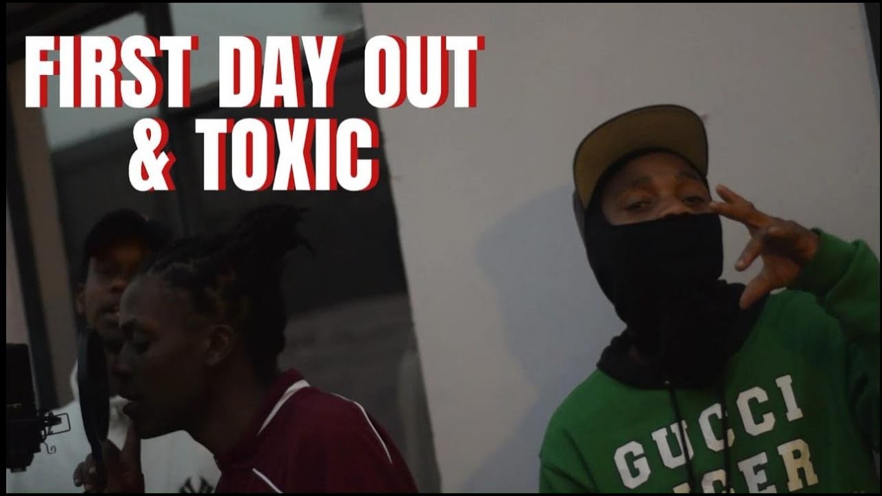FIRST DAY OUT/TOXIC (LIVE PERFORMANCE)
