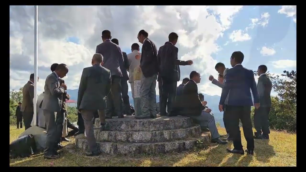 Chhanchhuahin ka awm leh ṭhin. Phuahtu ; James Lalzarzoliana