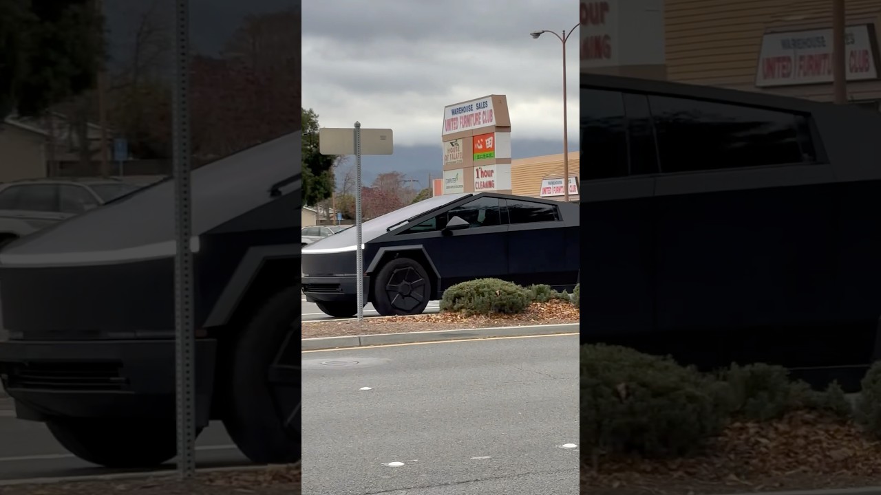 Black Tesla Cybertruck!