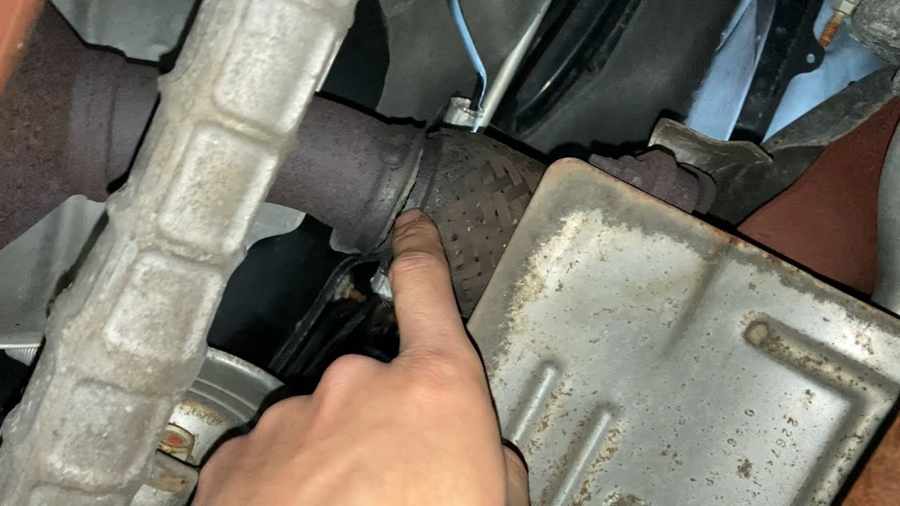 Patched Up An Exhaust Leak With JB Weld Exhaust Wrap (Saturn Ion)