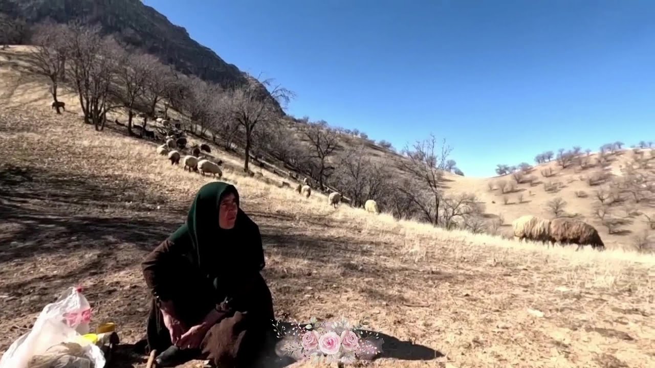 米娜婆婆想念刚出嫁的女儿哭了又哭，米娜三个孩子生病哭有什么用