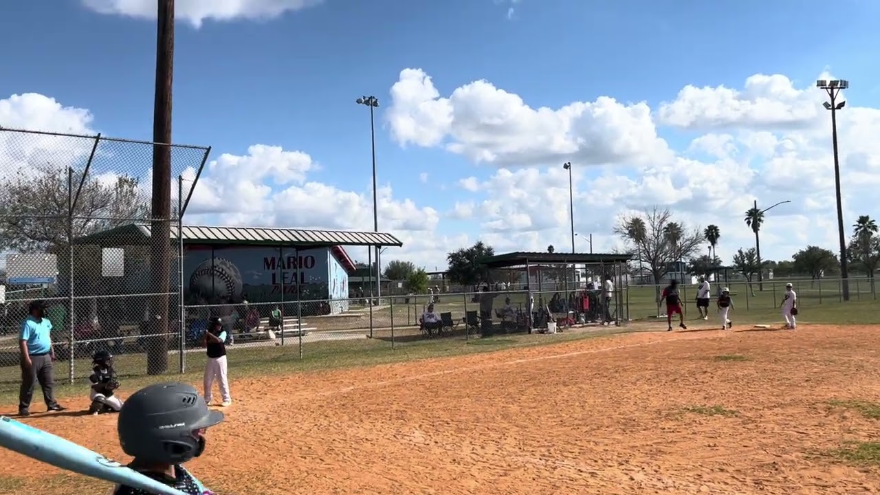 #PanchitoBecerra#baseballlife#baseball#homerun#kidpitch 