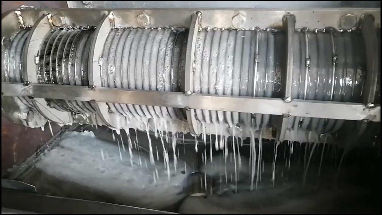 螺旋压榨机Screw press, extrusion dehydrator, solid-liquid separator。适合各种物料脱水处理的设备