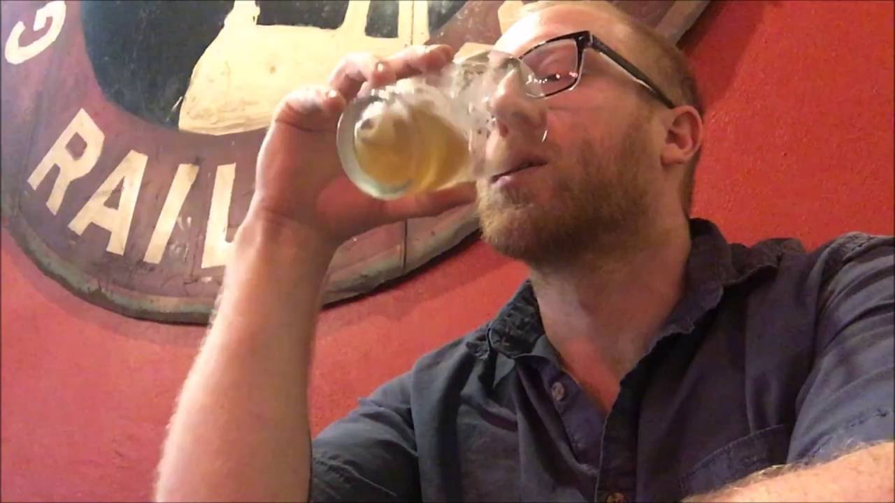 BEER BEFORE A MEETING? - vlog 010