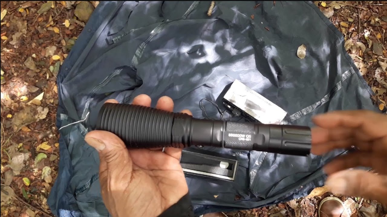 LANTERNA PARA CAÇA E PESCA