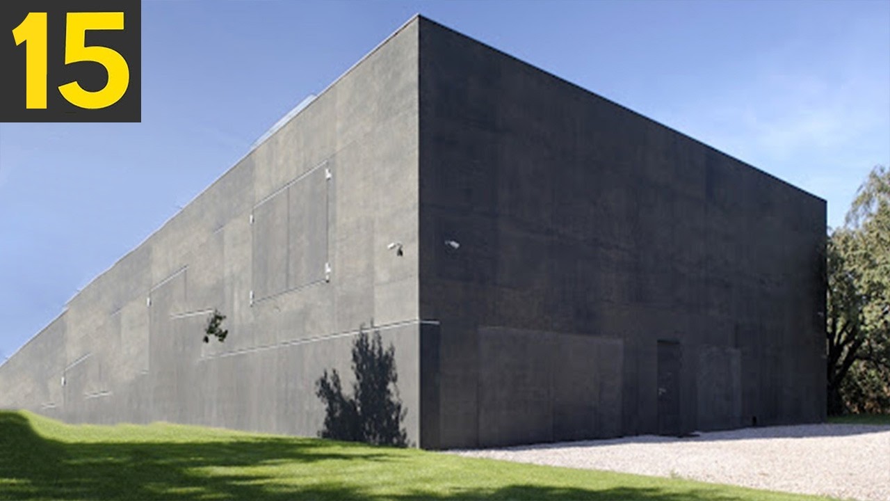 Powerful Secret Datacenters - Running the Internet