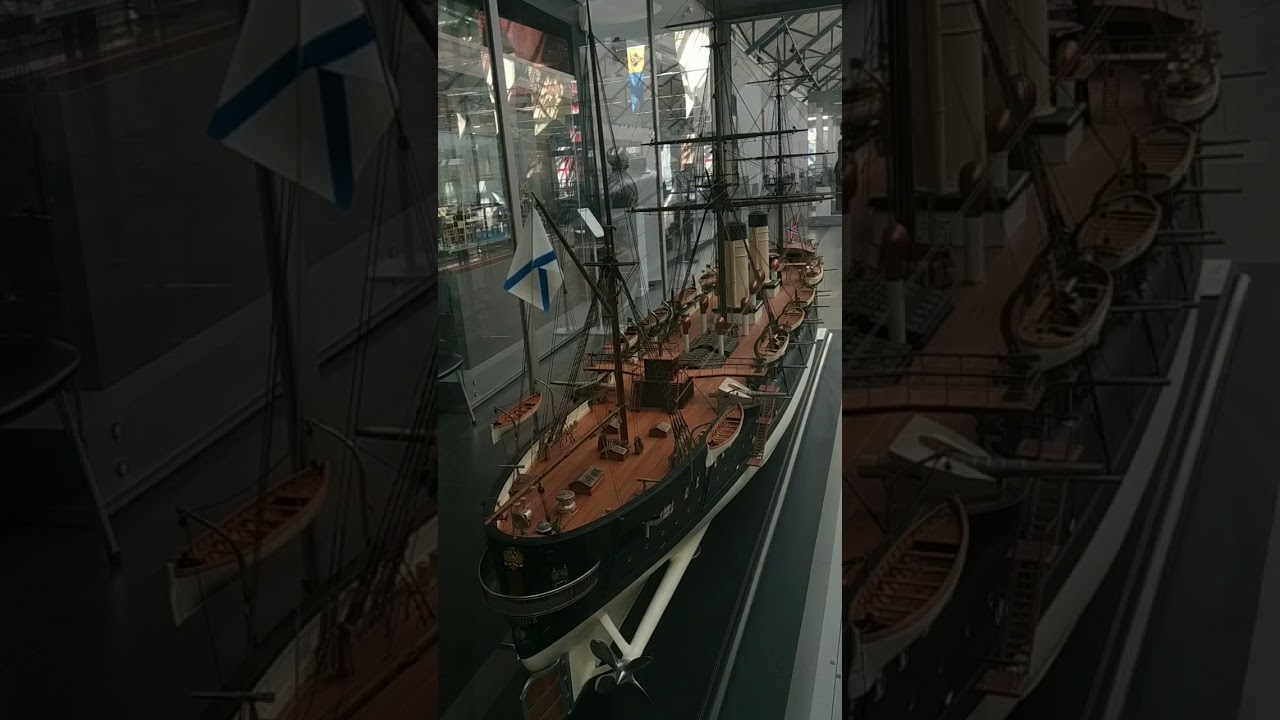 Модель броненосного крейсера 