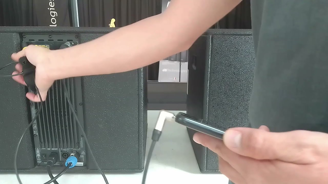 Configuración Doble Barra del ES503 de dBTechnologies (ESP)