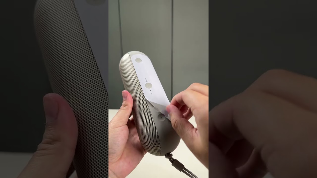 Beats Pill 2024 unboxing