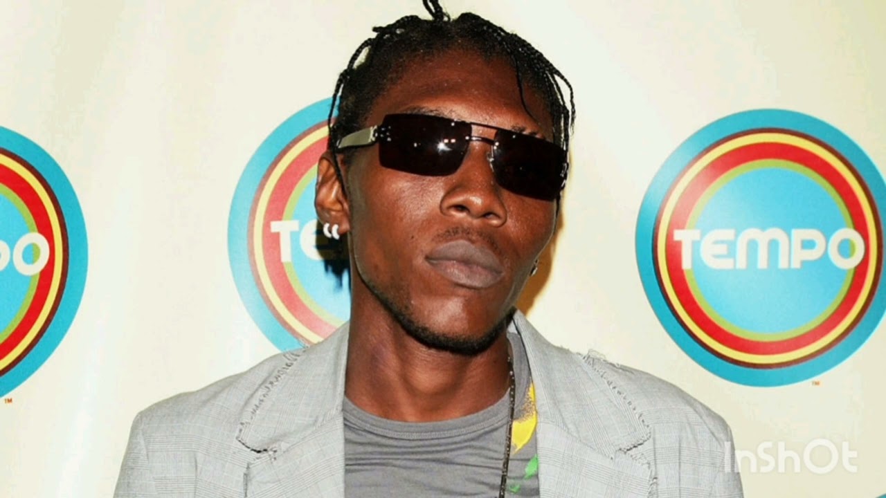 Vybz Kartel - Money Over War (Purple Skunk Riddim)