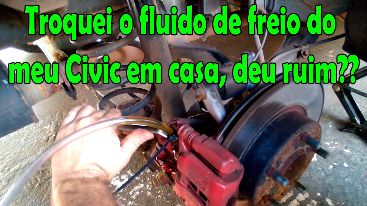Trocando o fluido do freio do New Civic em casa.