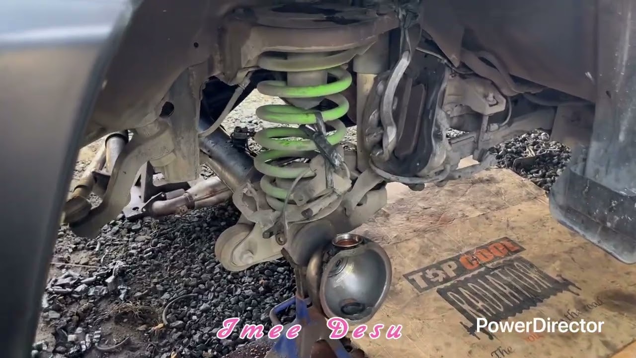 Nissan Patrol ZD30 Y61 cylinder head oil return pipe leaking!