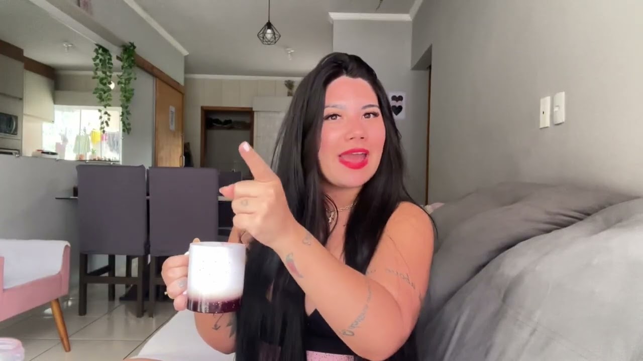 COMO SE TORNAR UMA MULHER SÁBIA (aquela que edifica seu lar ) 