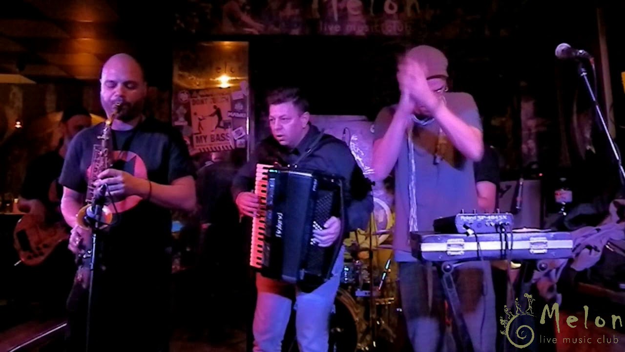 KOTTARASHKY & THE RAIN DOGS - INTRO+BELL