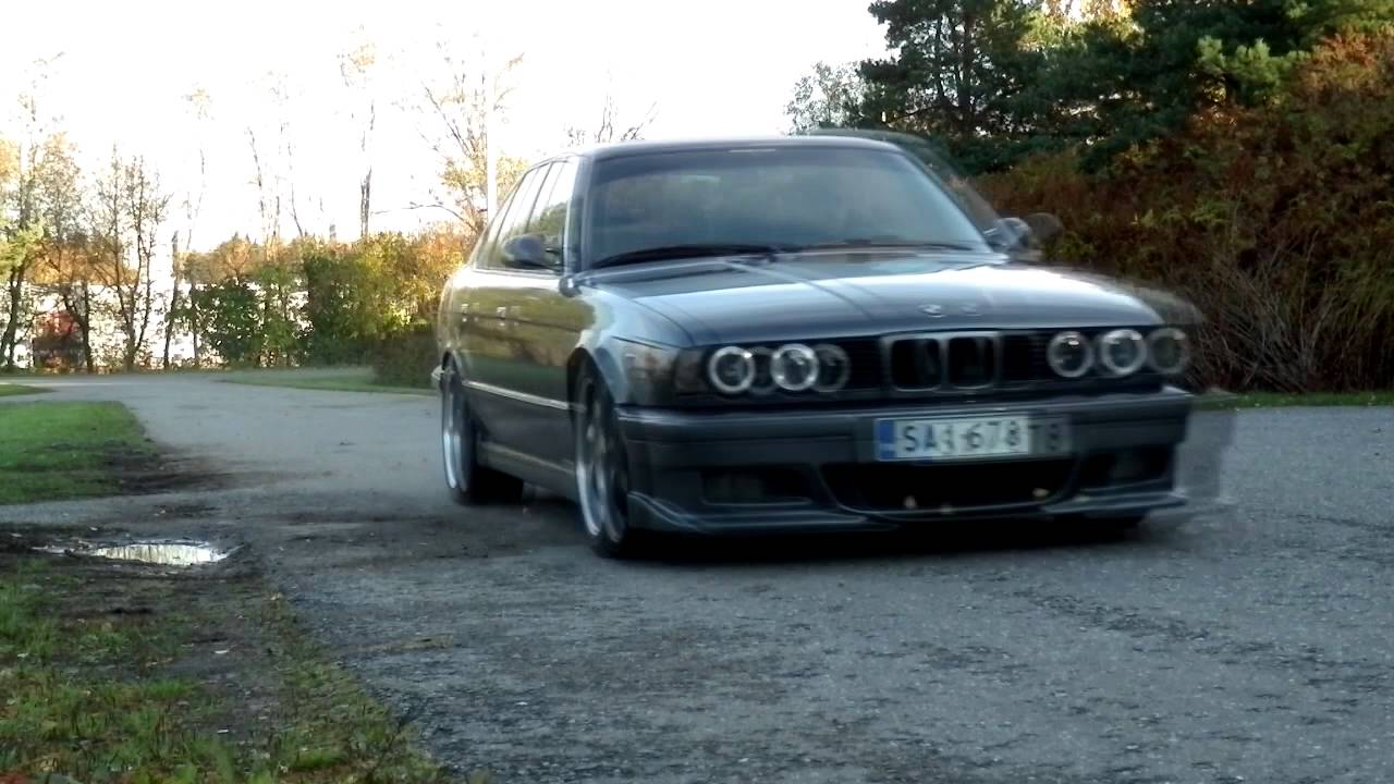 BMW E34 535i M30 with S38 ITB