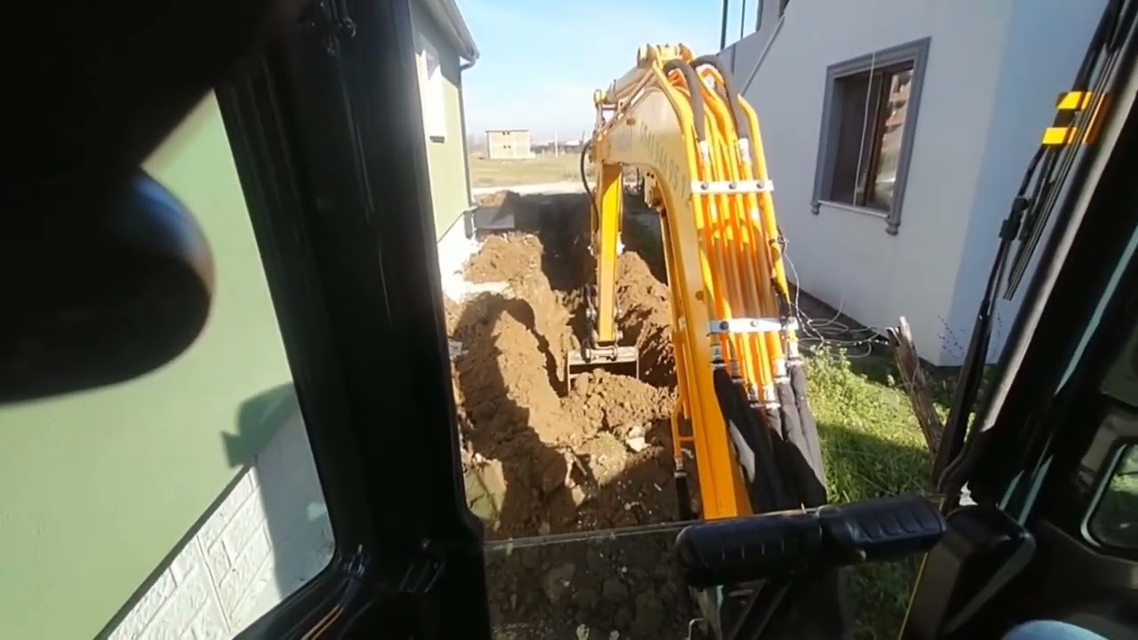 fosiptik gider kazısı ve tesvite. dar alanların dev Makinesi