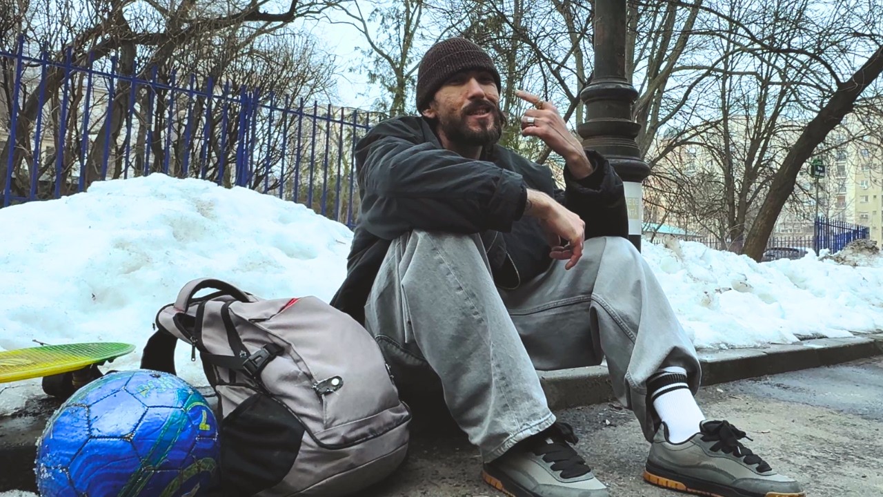 CEZIC - PE AICI | Official Video