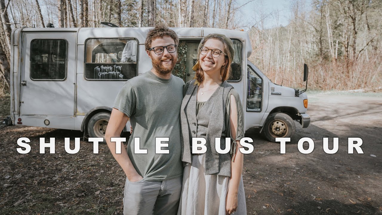 Young Couple Builds A Cottage In A Vehicle - SHUTTLE BUS TOUR