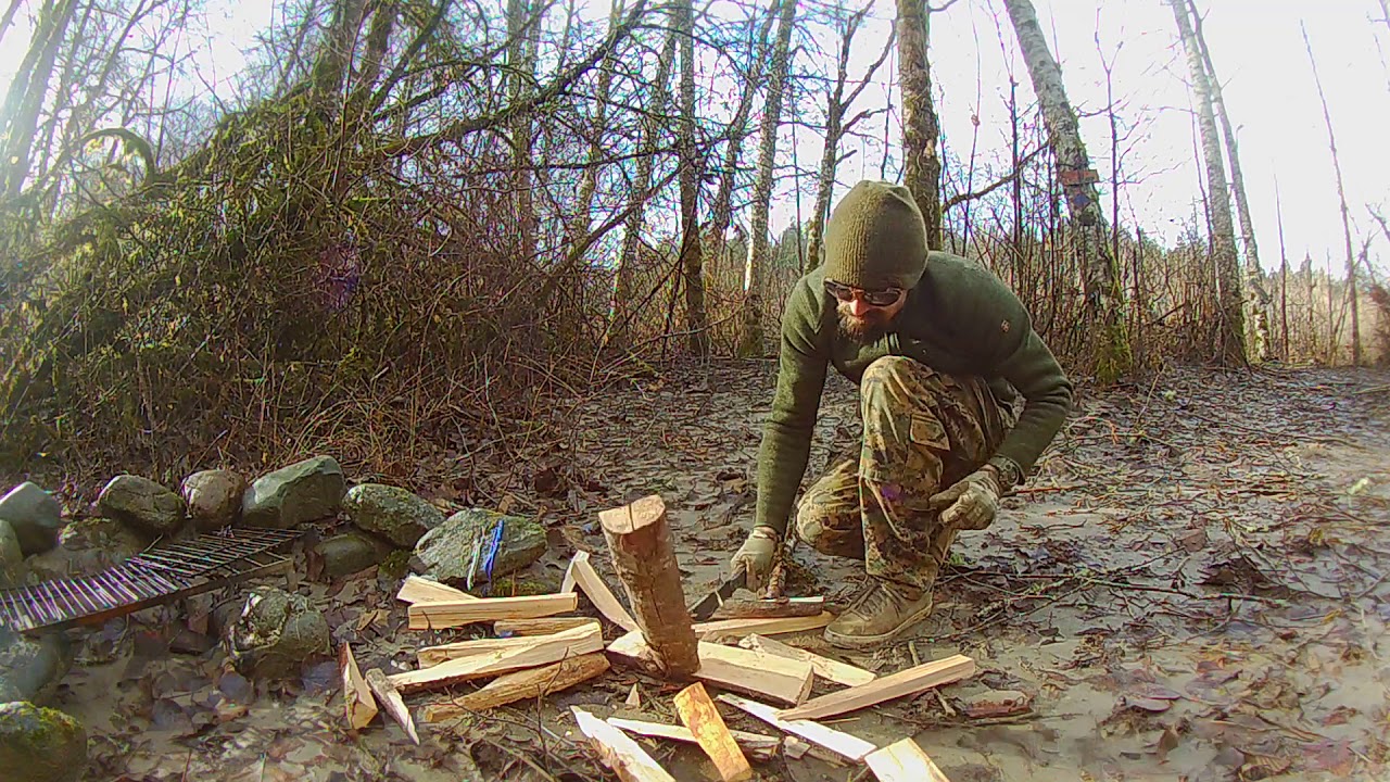 Tops Knives Tom Brown tracker T-3. Part 2 Chopping capability