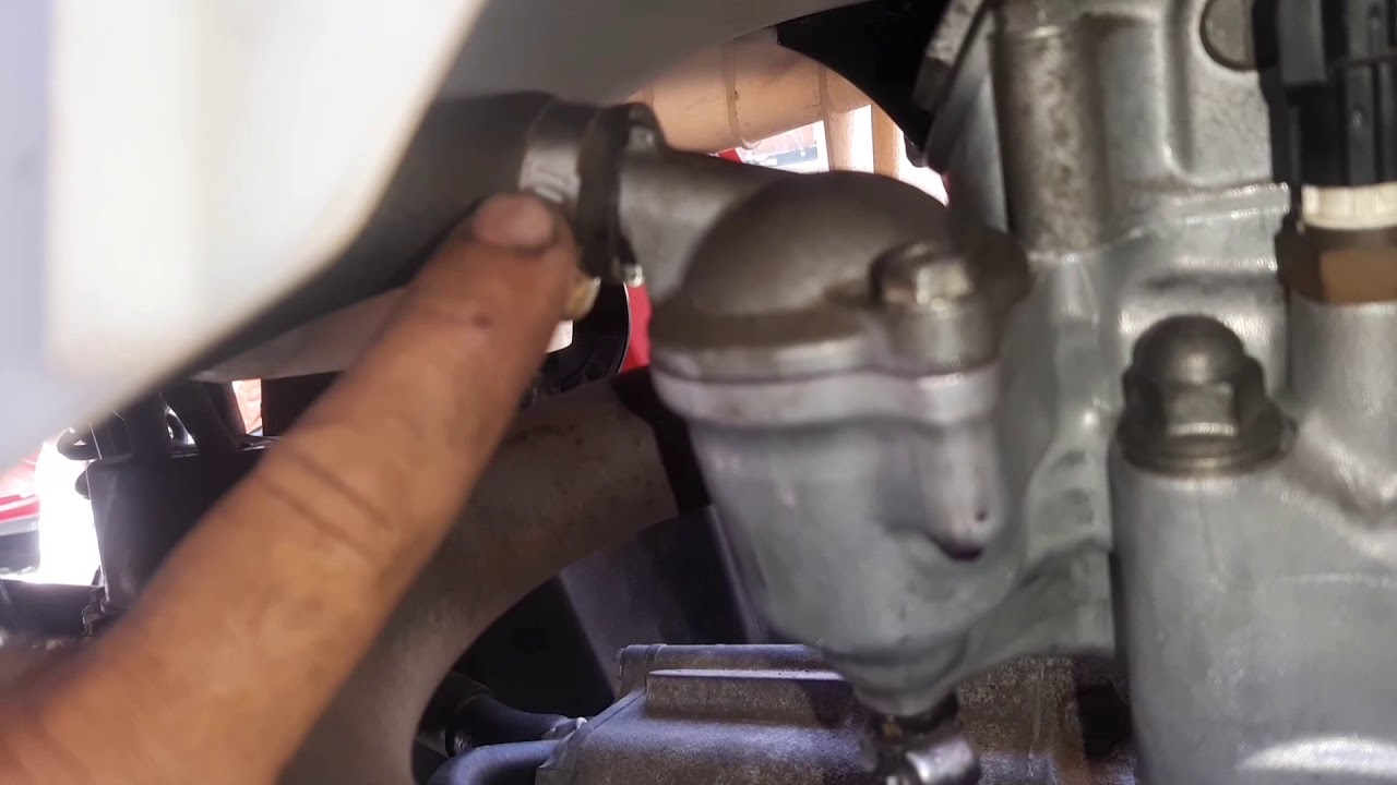 Quadriciculo honda fourtrax 420 ligando o motor depois da montagem