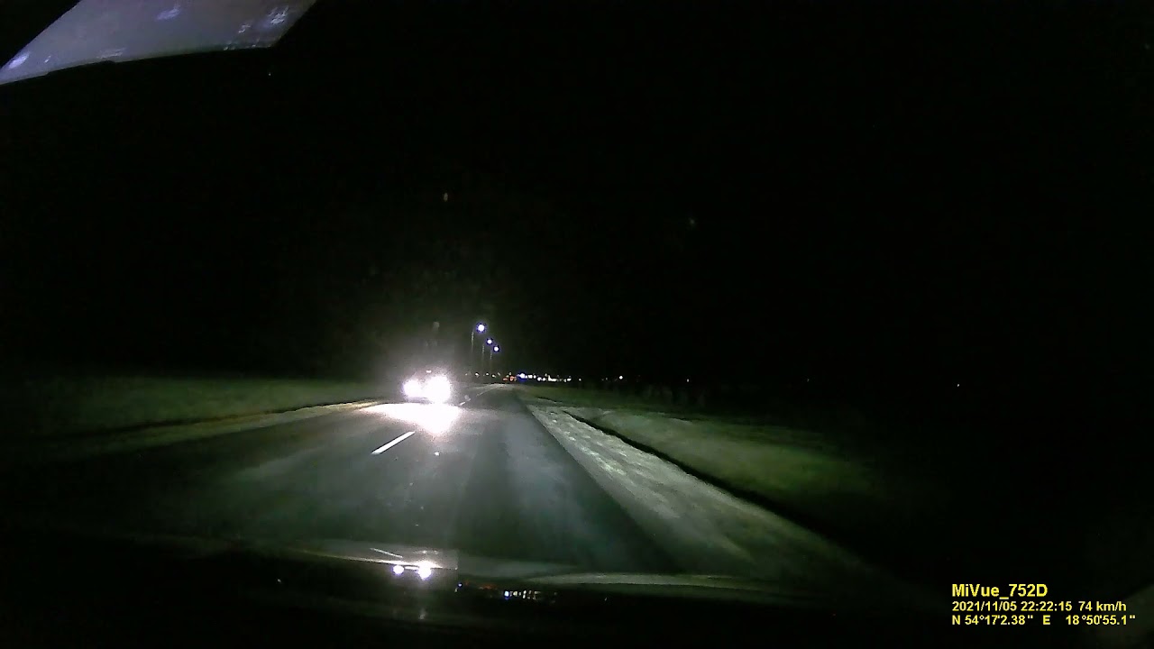 Światła Skoda Octavia lift po serwisie ASO i ich podniesieniu.